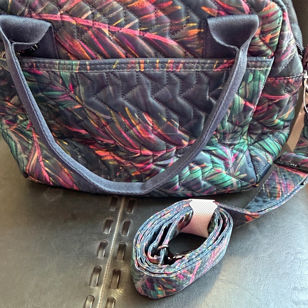 Lug Jive Tropical Multicolor Quilted Crossbody Bag. - Picture 6 of 14